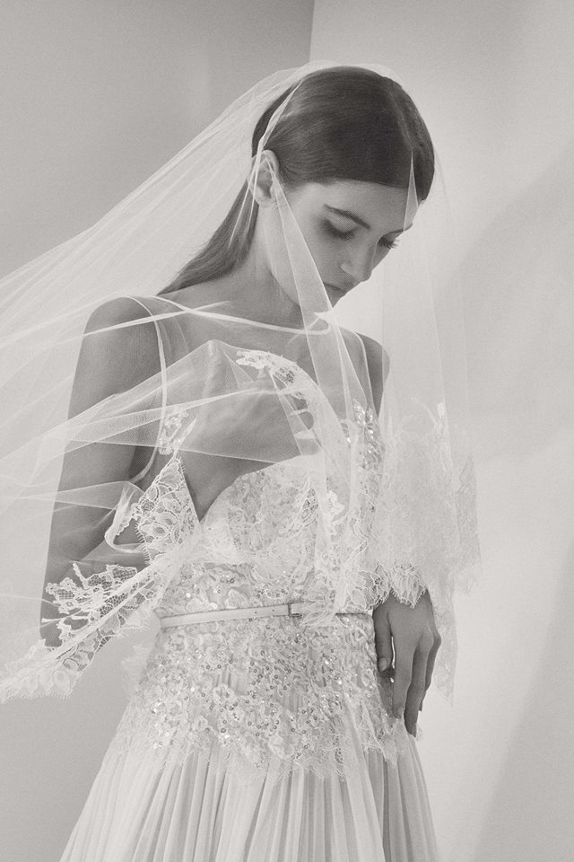 Si Elie Saab Bridal