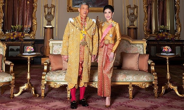 ملكة تايلاند وزوجها ملك تايلاند 