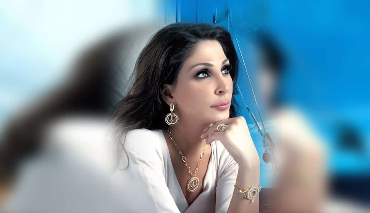 صور عائلة إليسا وابنة اختها نسخة عنها