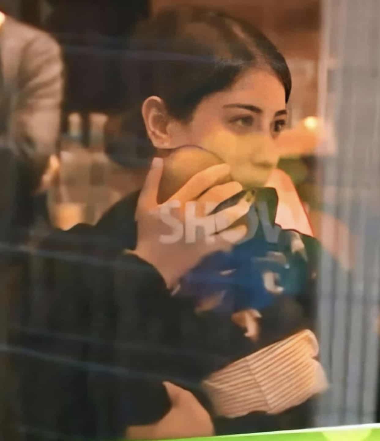 Hazal Kaya un pirmā parādīšanās pēc dzimšanas, mans svara pieaugums man nav svarīgs