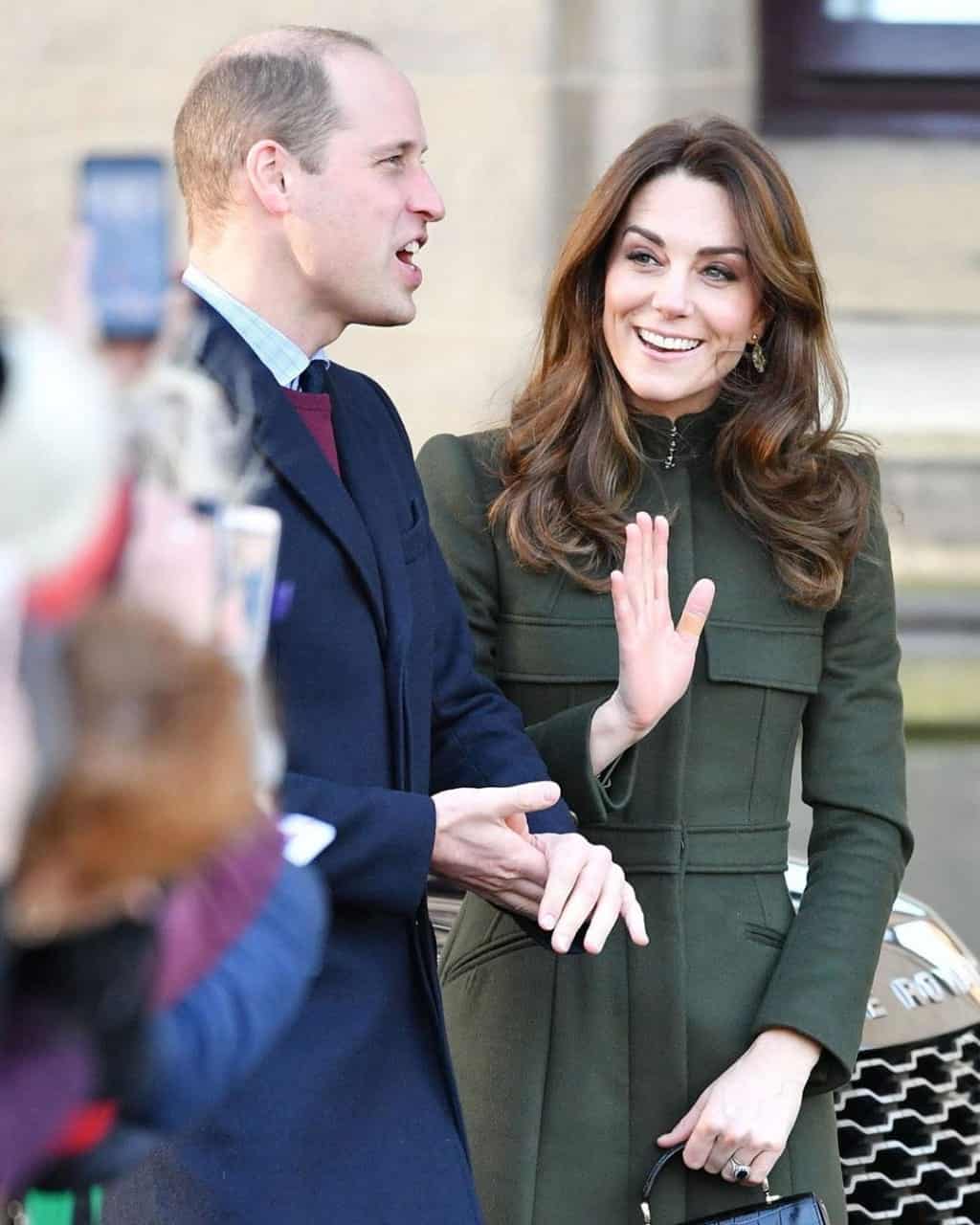 Penampilan pertama Putera William dan Kate Middleton selepas Harry berundur