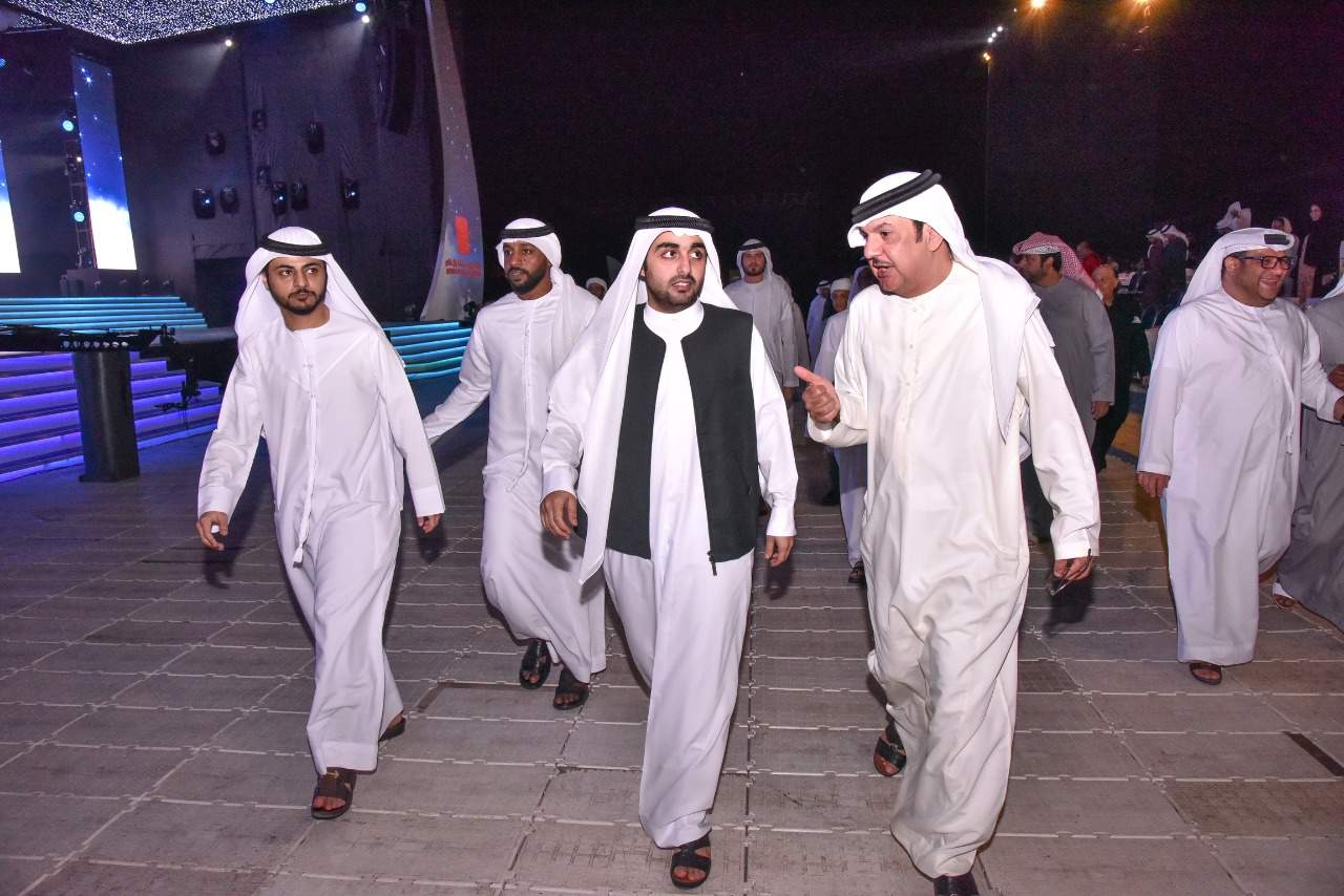 Rashid bin Hamad Al Sharqi analisa os preparativos finais para o Festival Internacional de Artes de Fujairah
