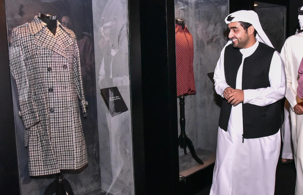 Rashid bin Hamad Al Sharqi는 Fujairah International Arts Festival의 최종 준비를 검토하고 있습니다.