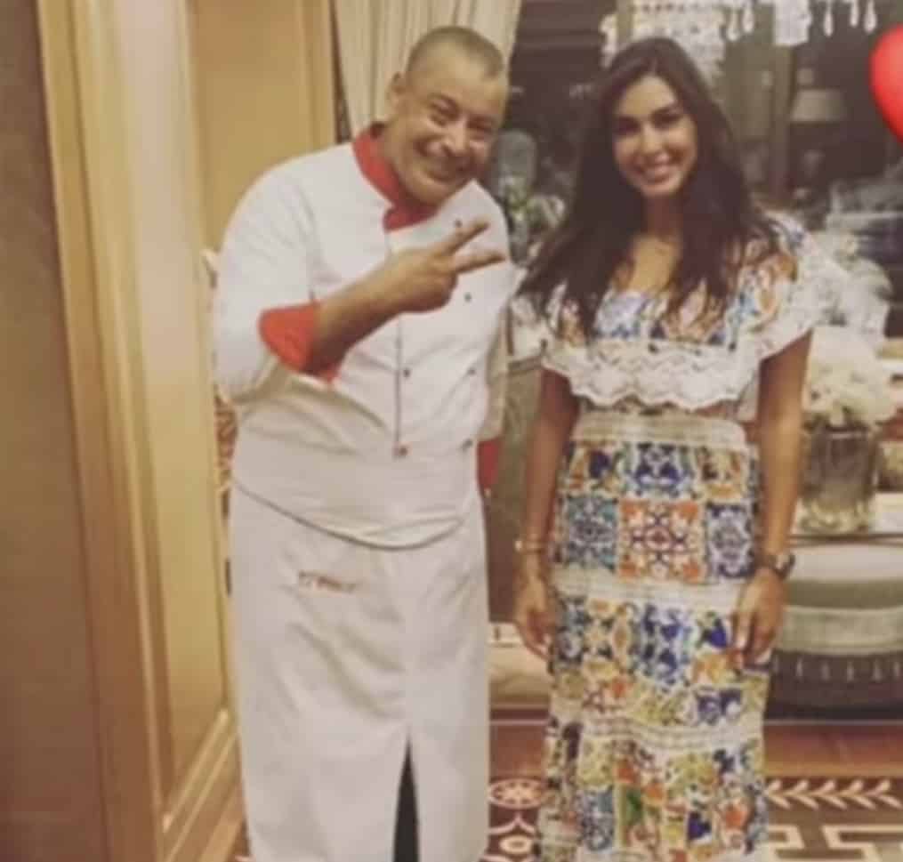 Yasmine Sabry, buka puasa pikeun Pangeran