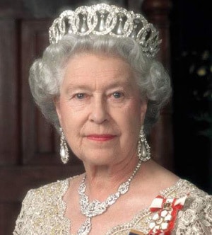 Skjulte fakta om dronning Elizabeths familie