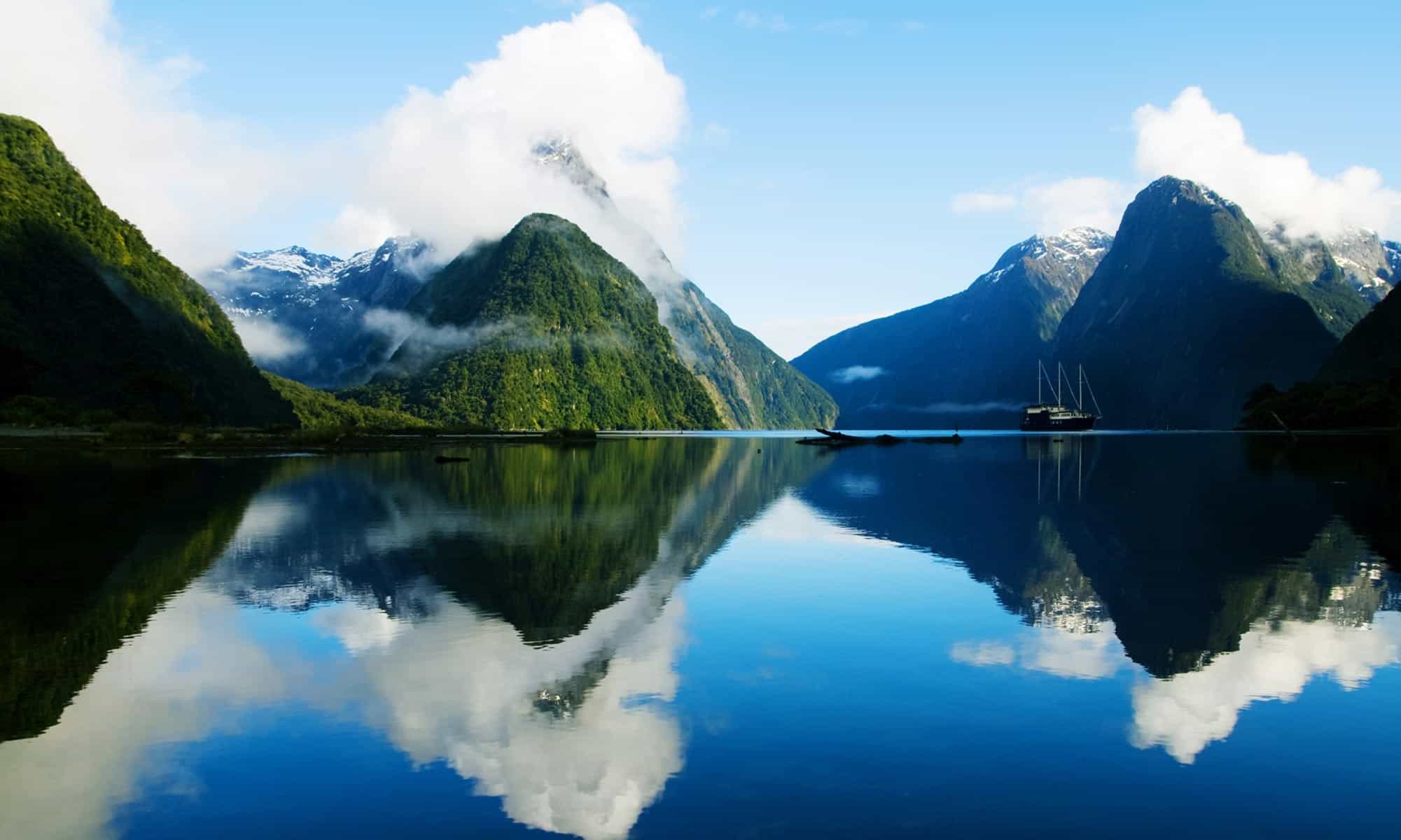 Izwekazi Lesishiyagalombili Zealandia