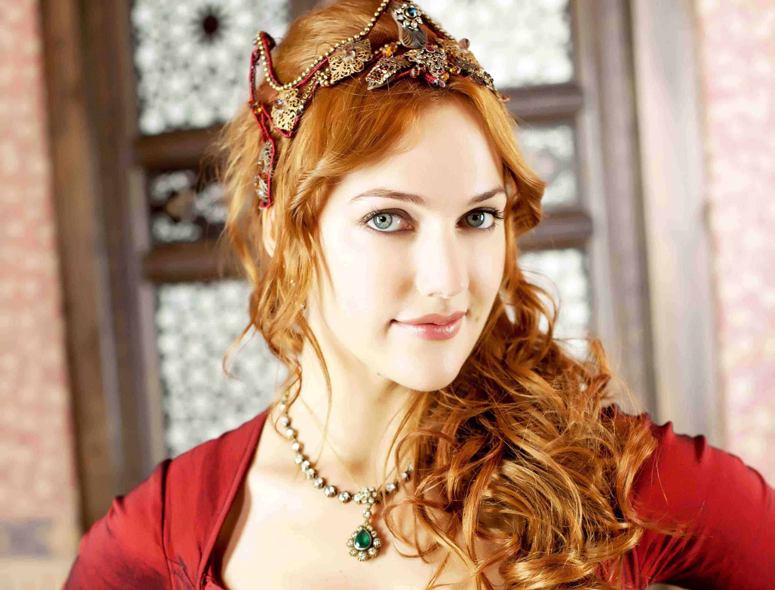 গর্ভাবস্থা Meryem Uzerli