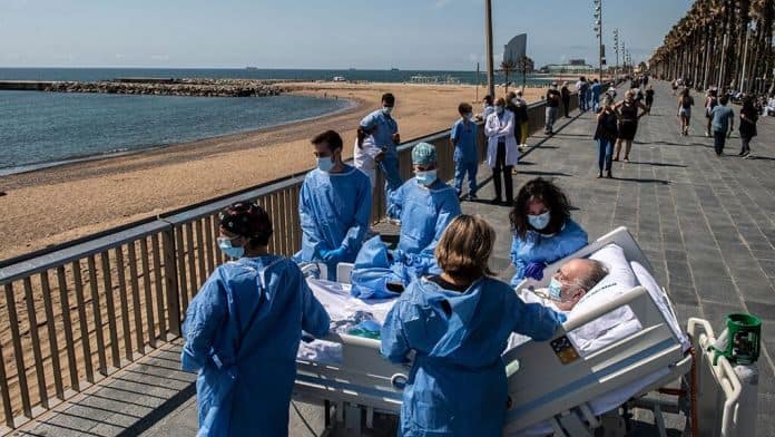 Trattamento Corona di fronte al mare