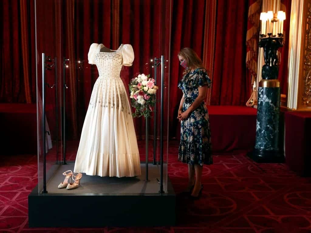 The Queen's wedding dress Princess Beatrice's wedding dress