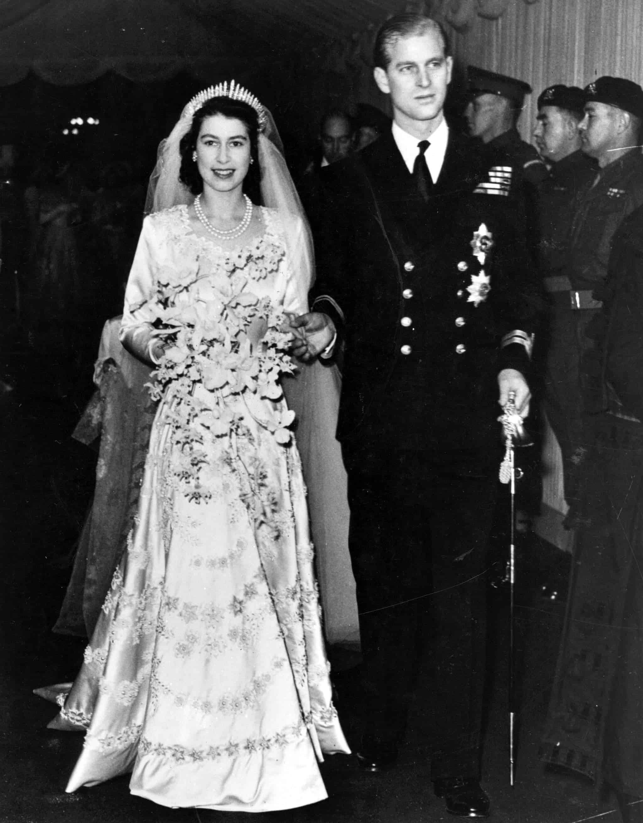 The Queen's wedding dress Princess Beatrice's wedding dress