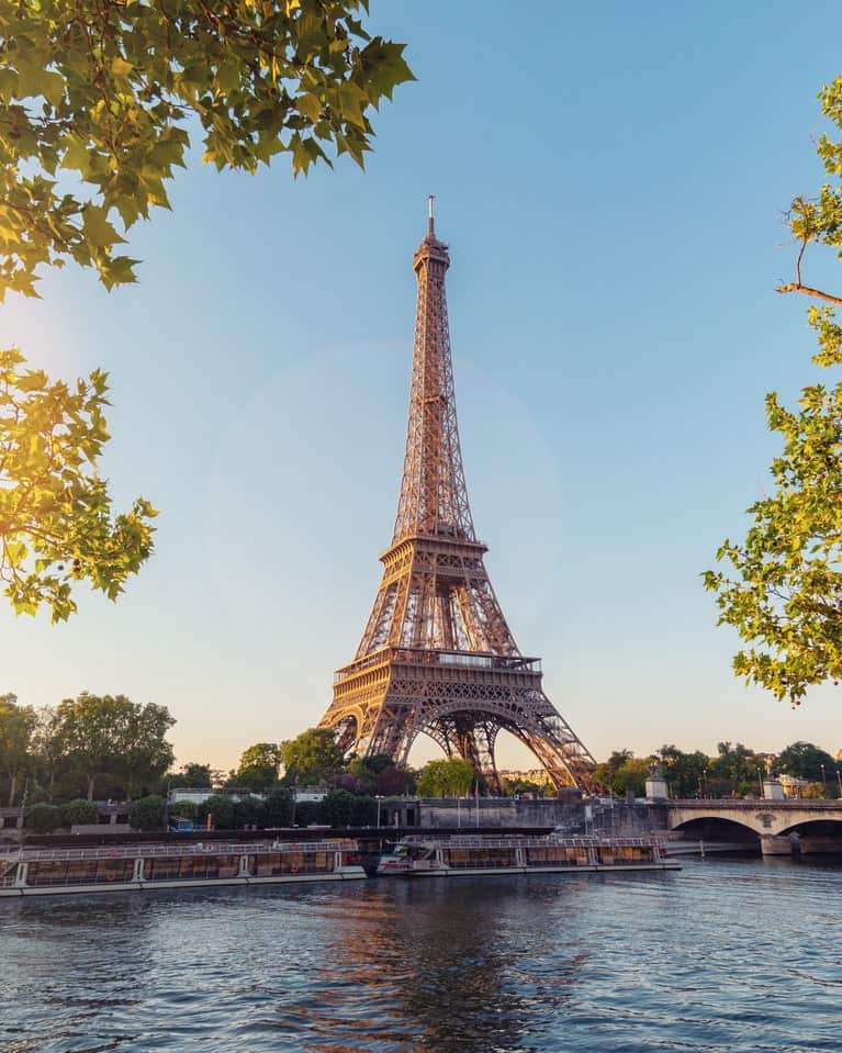Menara Eiffel Paris