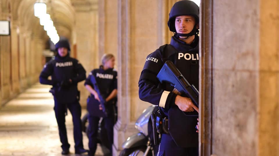 Atacul terorist de la Viena