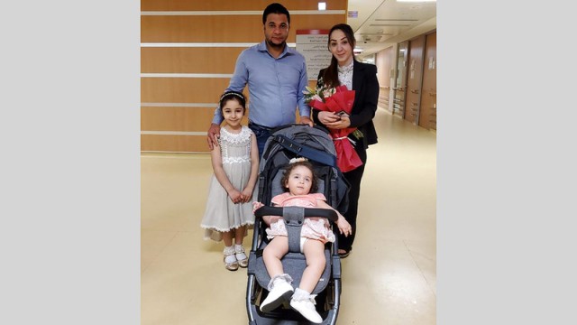 Mohammed bin Rashid are grijă să trateze o fată irakiană de o boală rară, Lavin Jabbar