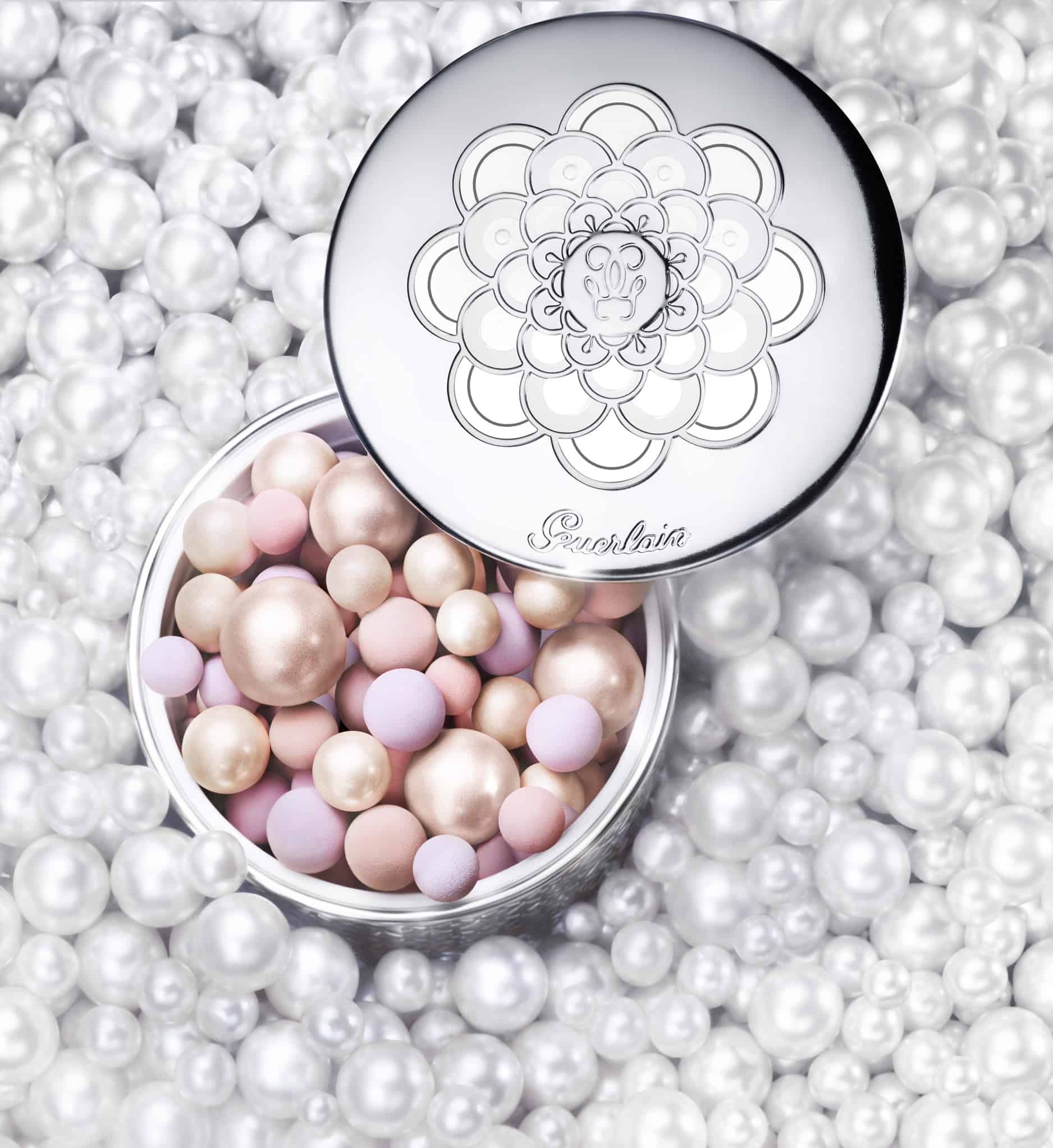 Guerlain Pearl បញ្ចេញពន្លឺ