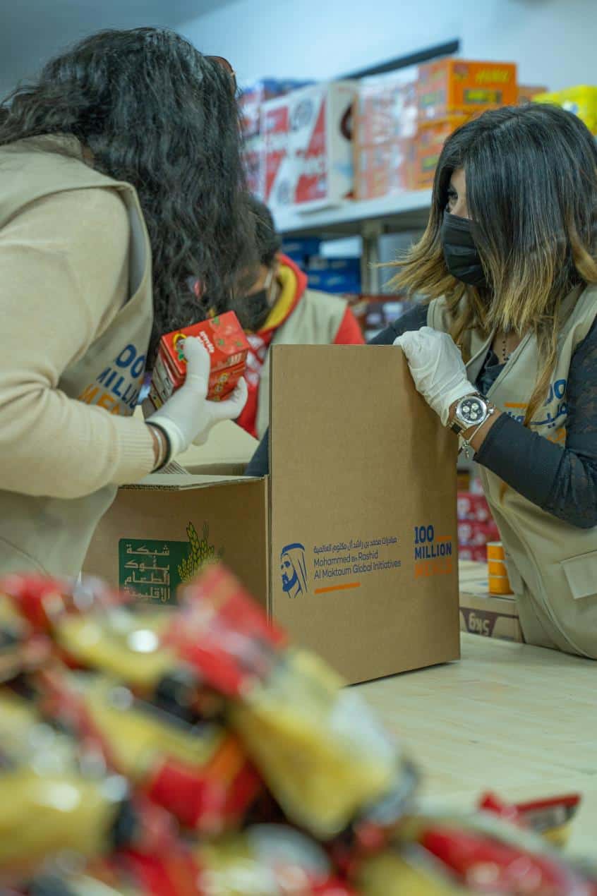 A campanha 100 Milhões de Refeições colabora com o Programa Mundial de Alimentos para fornecer apoio alimentar na Palestina e em campos de refugiados na Jordânia e Bangladesh