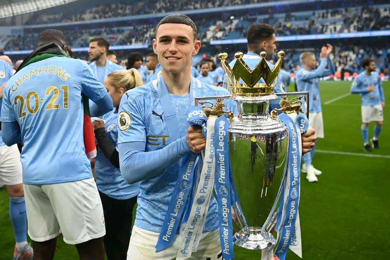 Foden nrhiav kom ua tiav txoj kev npau suav ntawm City kiv cua kom yeej European title