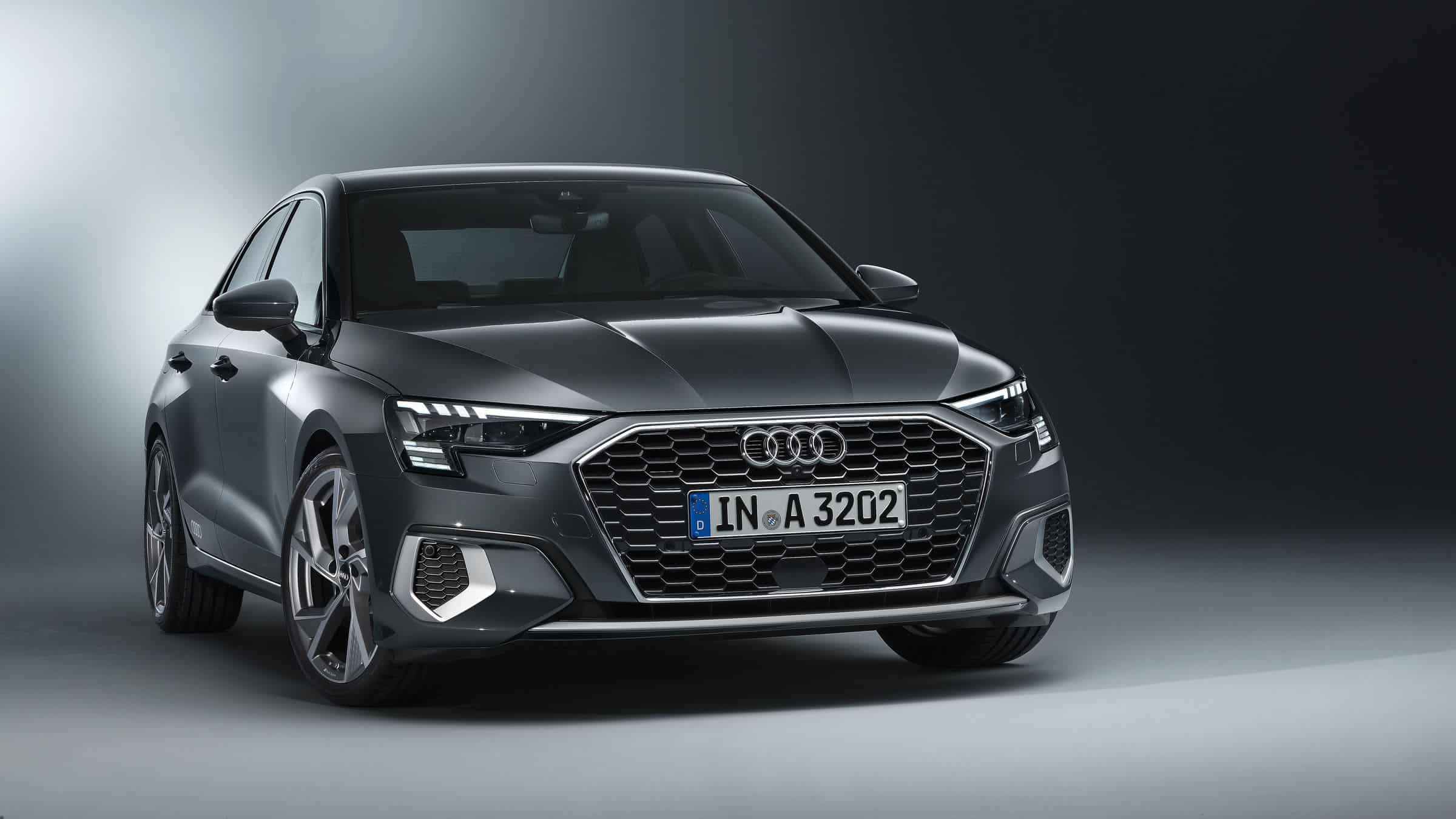 Audi මැද පෙරදිග නවතම A3 Sedan, S3 Sedan සහ S3 Sportback හඳුන්වා දෙයි