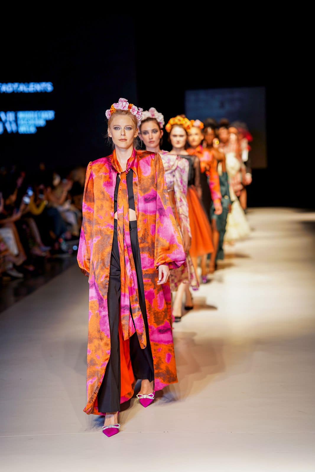 Bližnjevzhodni teden mode je uspešno spustil zaveso nad svojo uvodno izdajo v Dubaju