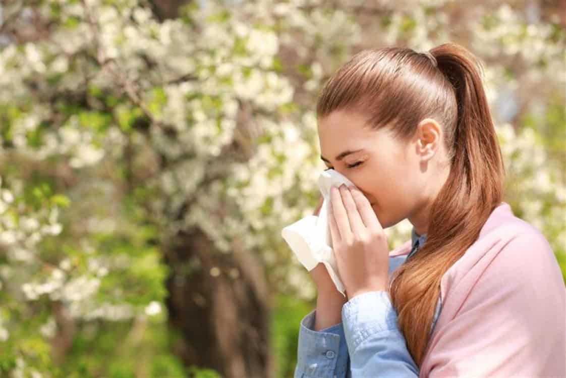 Symptomen van lenteallergie ... en eenvoudige manieren om het te behandelen: