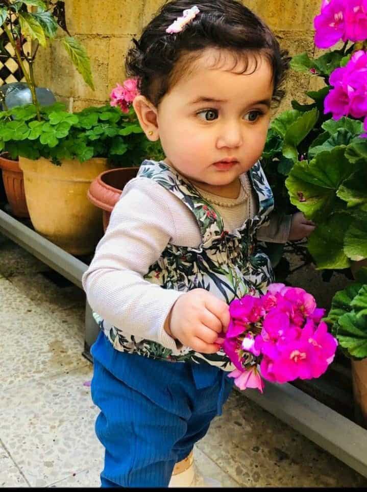 الطفلة ياسمين المصري 