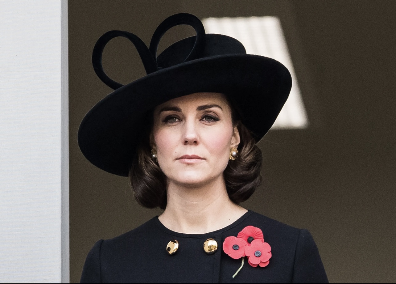 L Kate Middleton