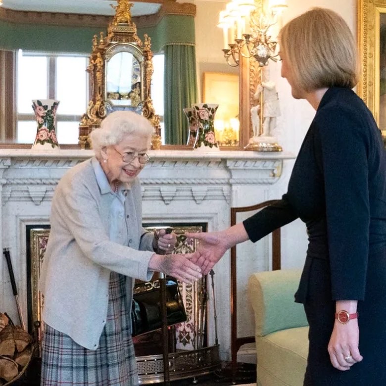 Koningin Elizabeth met de premier