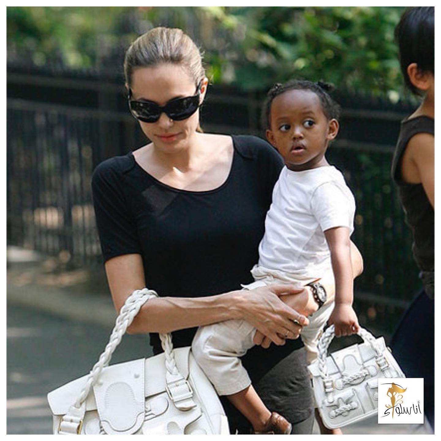 L'attrice Angelina Jolie e sua figlia Zahra