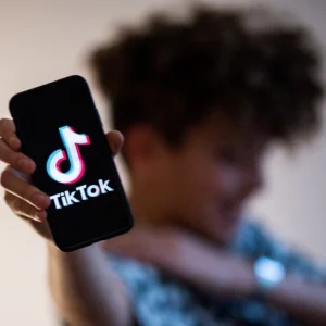 dijwariya mirinê tik tok