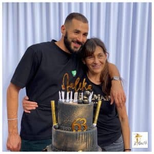 Benzema amb la seva mare