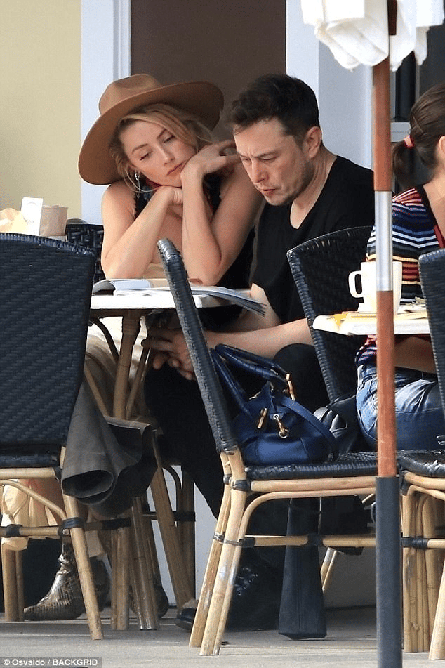 Elon Musk og Amber Heard