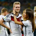 Ehefrauen von deutschen Spielern