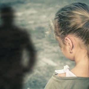 سبعيني يغتصب طفلة في العراق
