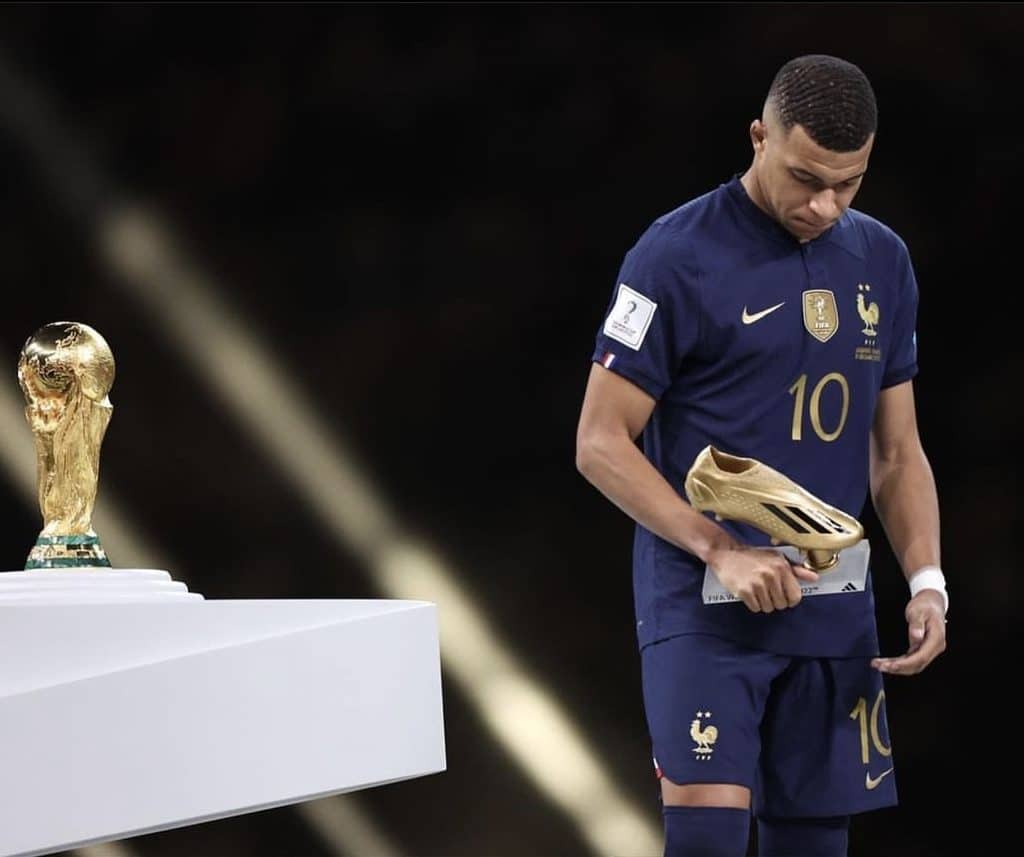 Mbappe ס ערשטער ענטפער נאָך לוזינג די וועלט קאַפּ