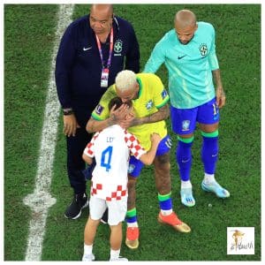 Ọmọ Croatia kan ya si papa iṣere lati tu Neymar ninu