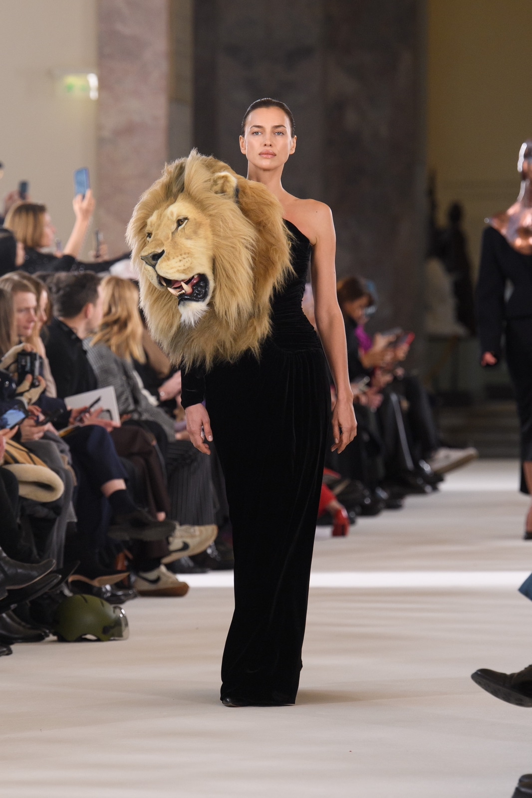 Schiaparelli ir 2023 Haute Couture kolekcija