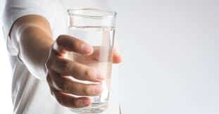 خفض خطر الأمراض المزمنة بالماء