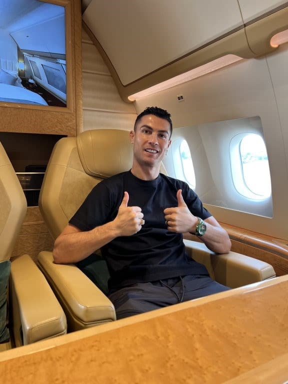 Ronaldo u svom privatnom avionu
