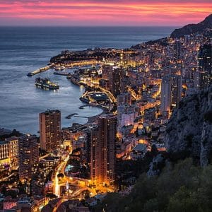 Une partie de la nature charmante de la Principauté de Monaco