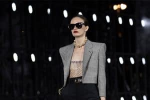 Bandhig faneedka Saint Laurent Paris