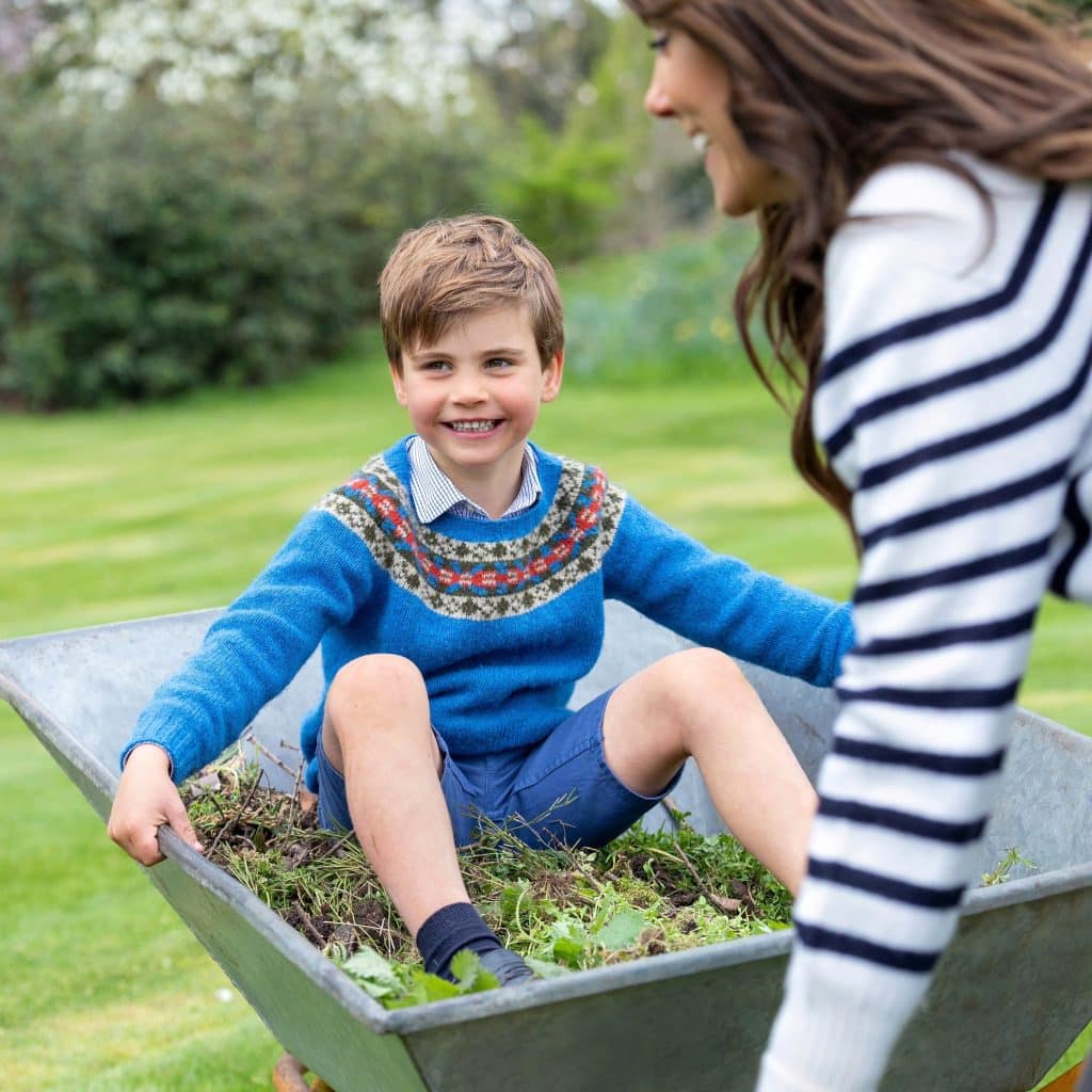 Kate Middleton con il principe Louis