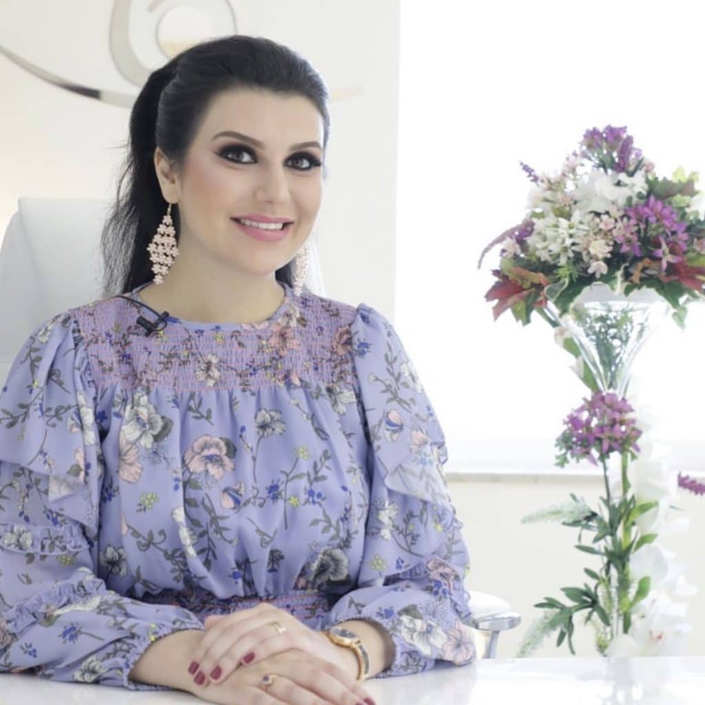 Dr. Hala Sheikh Ali, ihotautien ja kosmetologian asiantuntija Espanjan estetiikkakeskuksesta ja LASIKista