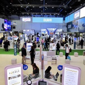 Department of Economy and Tourism i Dubai gennemgår bæredygtighedsinitiativer, særlige tilbud og exceptionelle oplevelser, som byen tilbyder sine besøgende