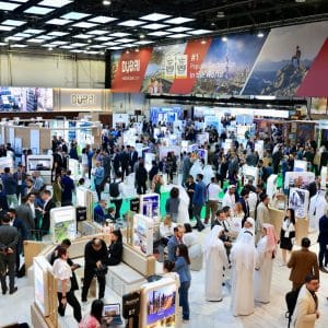 두바이 경제관광부는 2023년 아라비아 여행 시장(Arabian Travel Market)에 참가하는 동안 뛰어난 성과를 거두었습니다.
