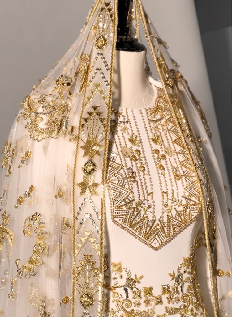 Detalls del vestit de núvia de Rajwa Al Saif