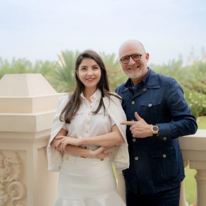 Carlos A. Rosillo dan Salwa Azzam