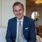 Robert Hare, algemeen directeur van het Beau Rivage Hotel